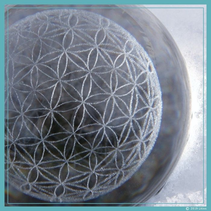 Blume des Lebens-Kugel groß 2 Blume des Lebens Litios Lichtdiamant